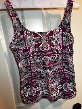 Athleta swim tankini top
